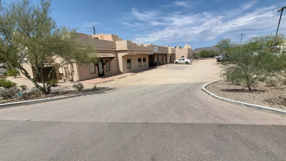More Photos Of 6070 E Cave Creek Rd, Cave Creek Storefront Retail Office For Sale