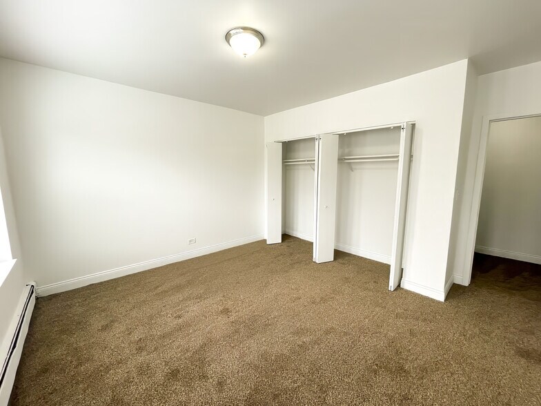 More Photos Of 5100-5104 W Madison St, Chicago Apartments For Sale