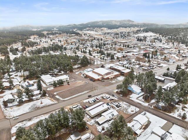 More Photos Of 401 N 5th St, Custer Industrial For Sale