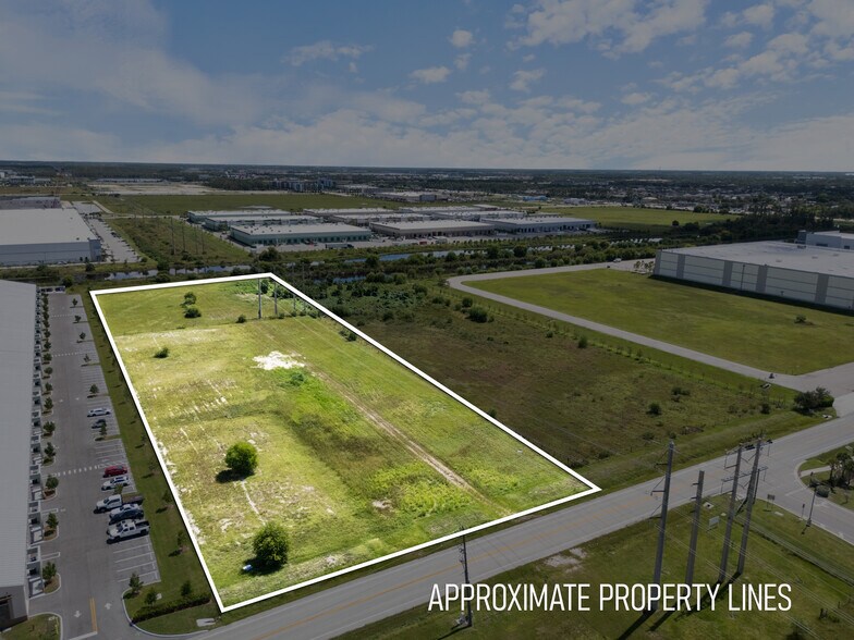 More Photos Of 16231 Lee Rd, Fort Myers Land For Sale