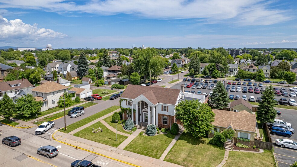 More Photos Of 1304 Hammond Ave, Superior Apartments For Sale