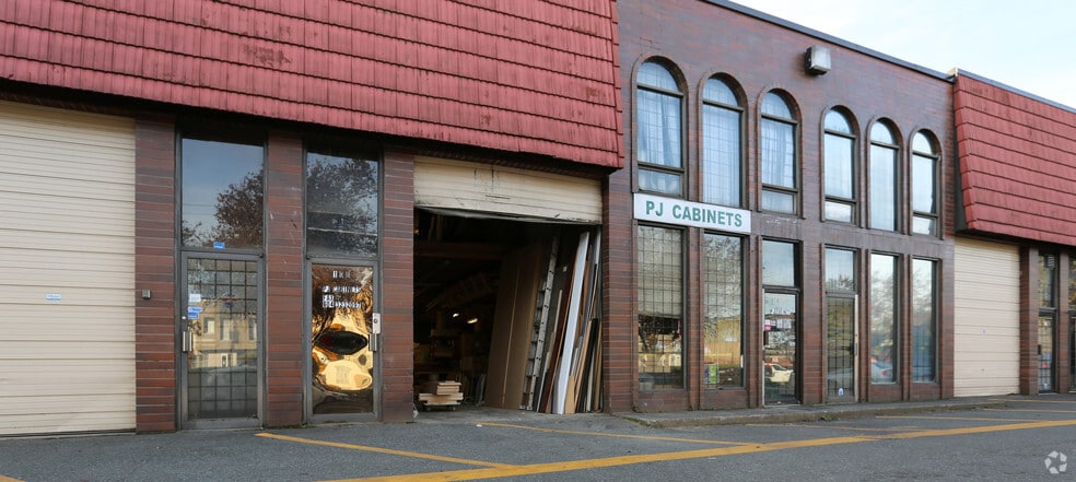 More Photos Of 8475-8495 Ontario St, Vancouver Warehouse For Sale