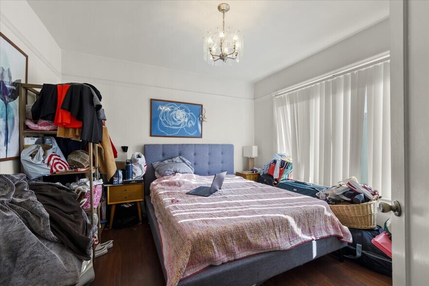 More Photos Of 299 Rhine St, Daly City Apartments For Sale