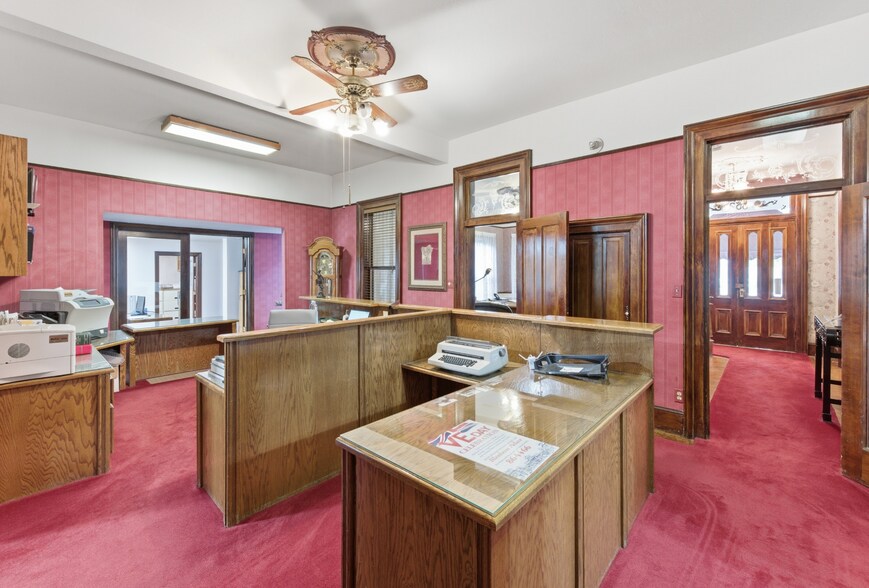 More Photos Of 832 Willow St, Reno Office For Sale