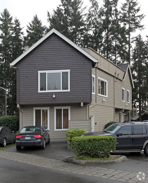 More Photos Of 16880 NE 79th St, Redmond Office For Sale