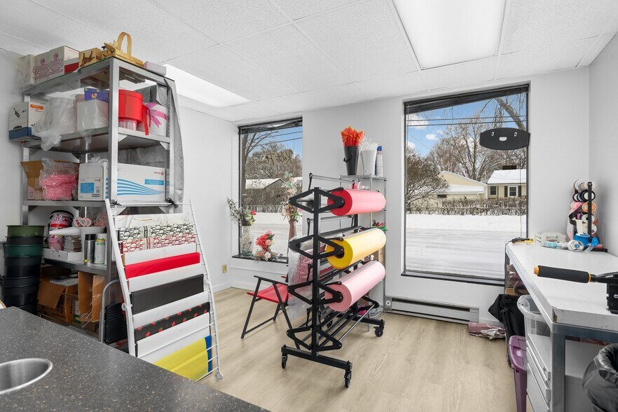 More Photos Of 5701 N Kentucky Ave, Crystal Loft Creative Space For Sale