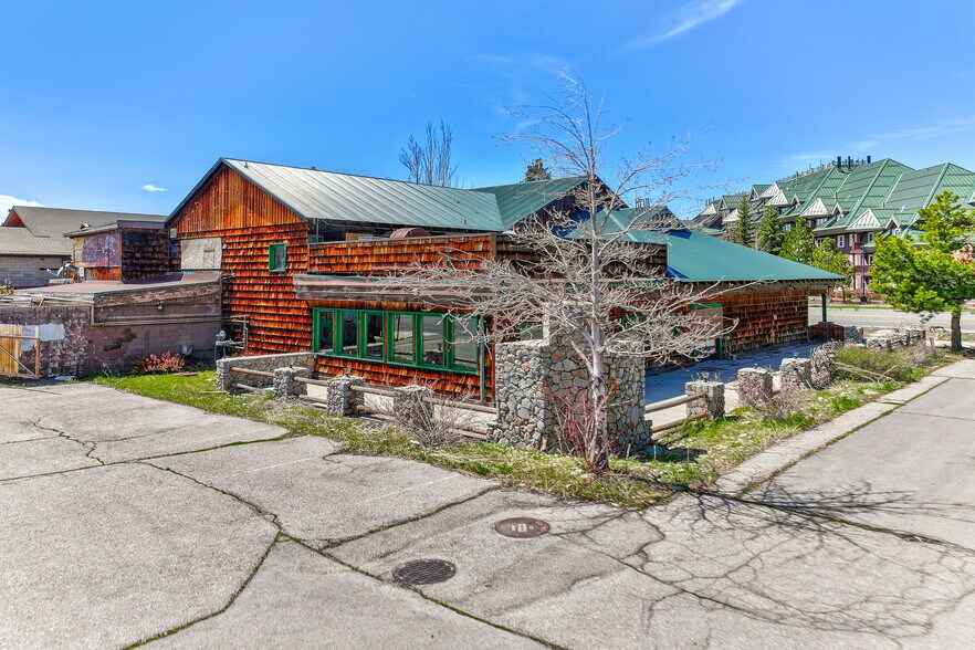 More Photos Of 3678 Lake Tahoe Blvd, South Lake Tahoe Restaurant For Sale