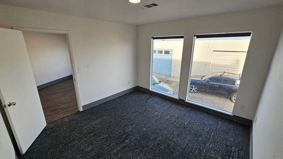 More Photos Of 12100 W 52nd Ave, Wheat Ridge Warehouse For Lease