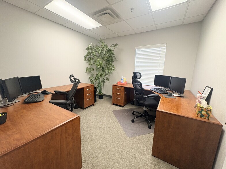 More Photos Of , Venice Office For Sale