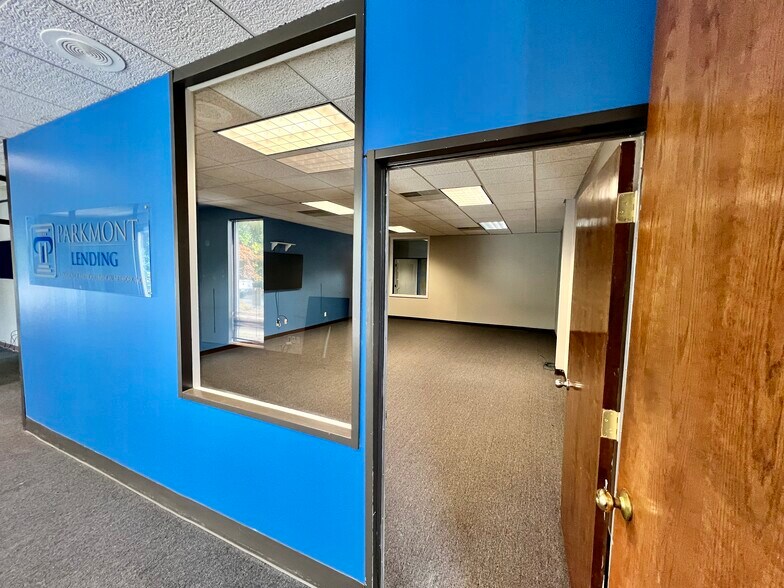 More Photos Of 1149 Executive Cir, Cary Office For Lease