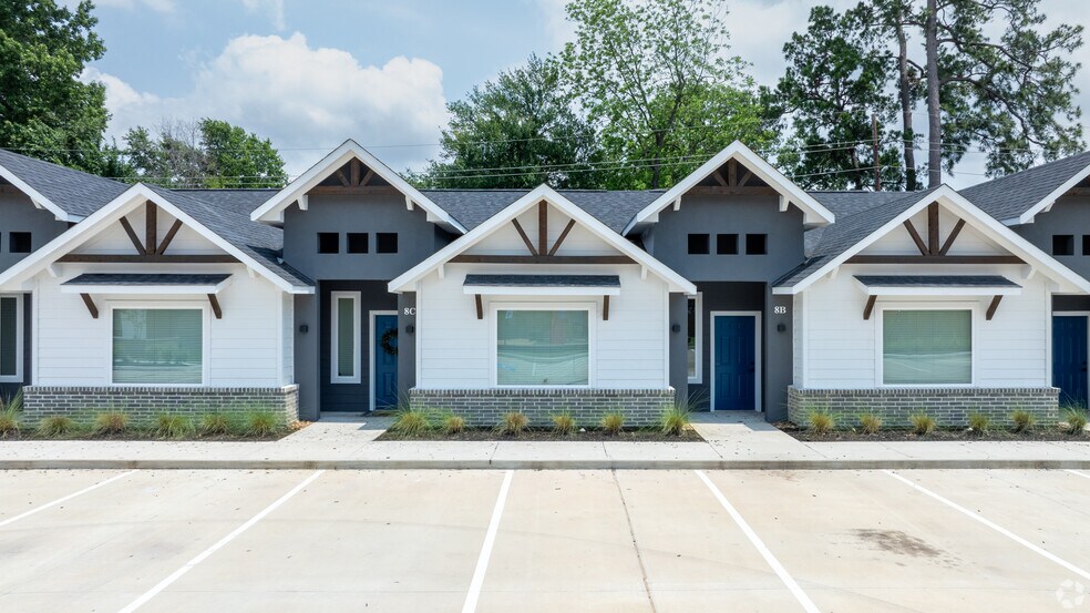 Primary Photo Of 10317 Lake Rd, Houston Apartments For Sale