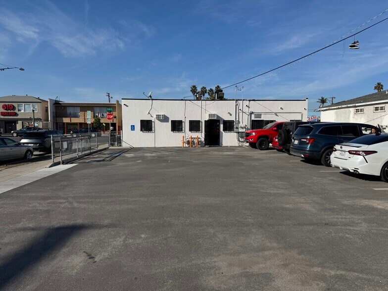 More Photos Of 4305-4309 Euclid Ave, San Diego Storefront For Lease