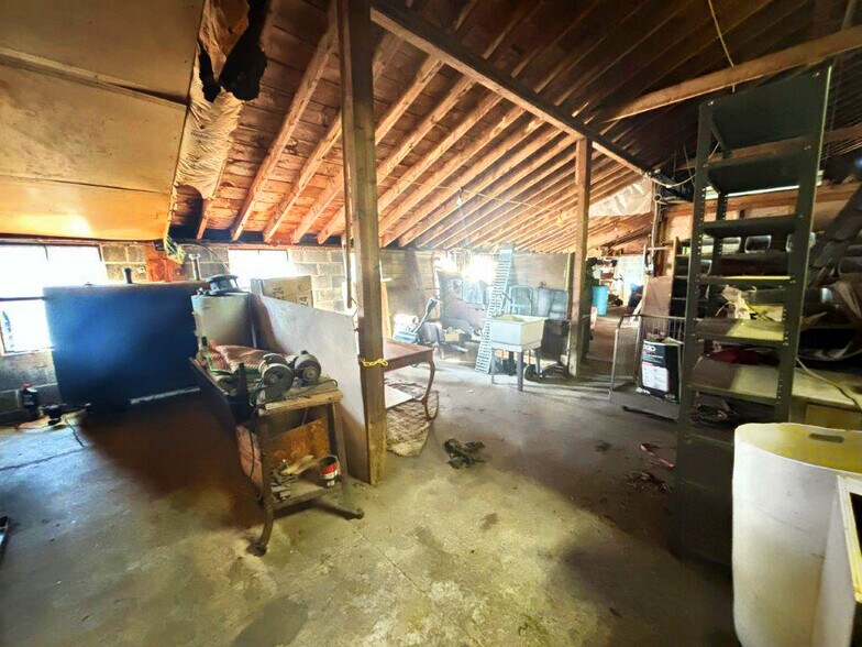 More Photos Of 536 Scott Rd, Waterbury Industrial For Sale