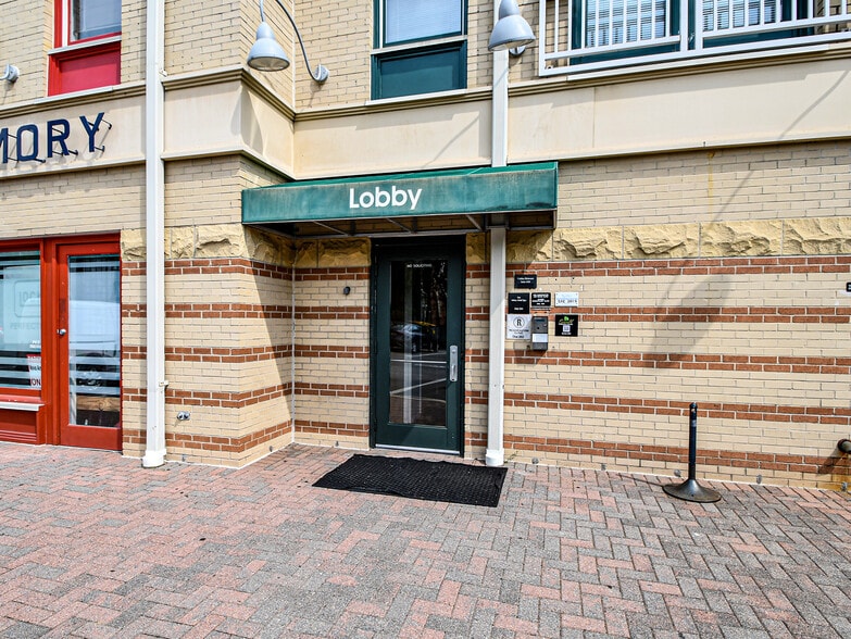 More Photos Of 2300 N Pershing Dr, Arlington Medical For Lease