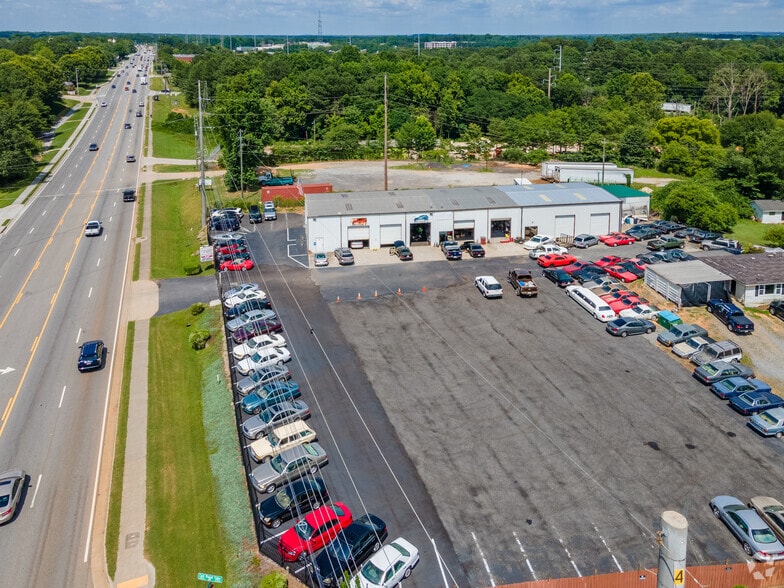 Primary Photo Of 4216 Buford Hwy, Duluth Auto Dealership For Sale