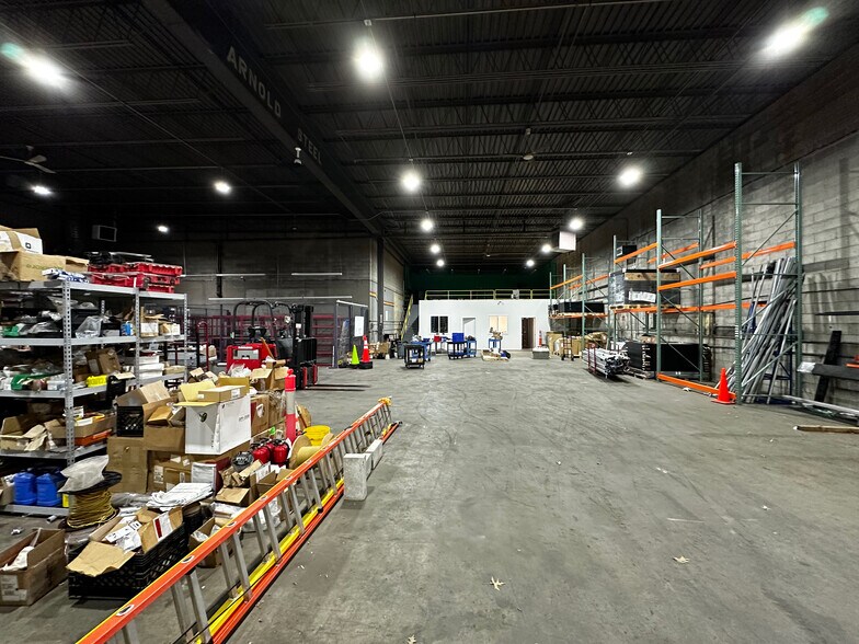 More Photos Of 1010 W Elizabeth Ave, Linden Warehouse For Lease