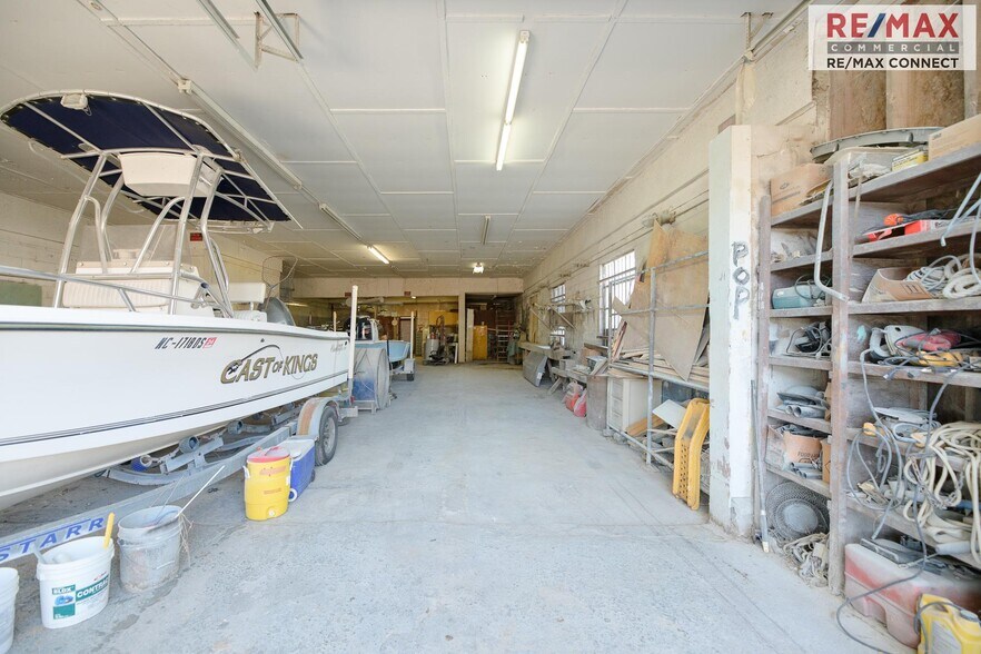 More Photos Of 7826 Warwick Blvd, Newport News General Retail For Sale