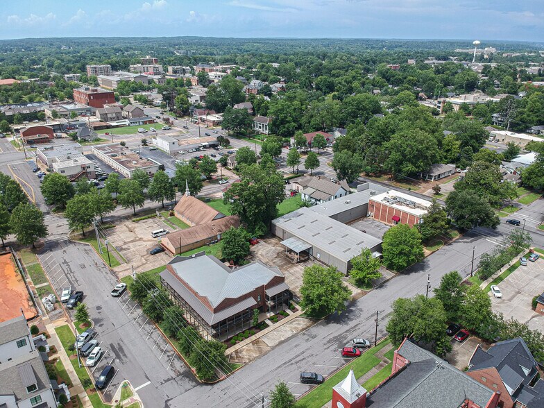 More Photos Of , Tuscaloosa Unknown For Sale