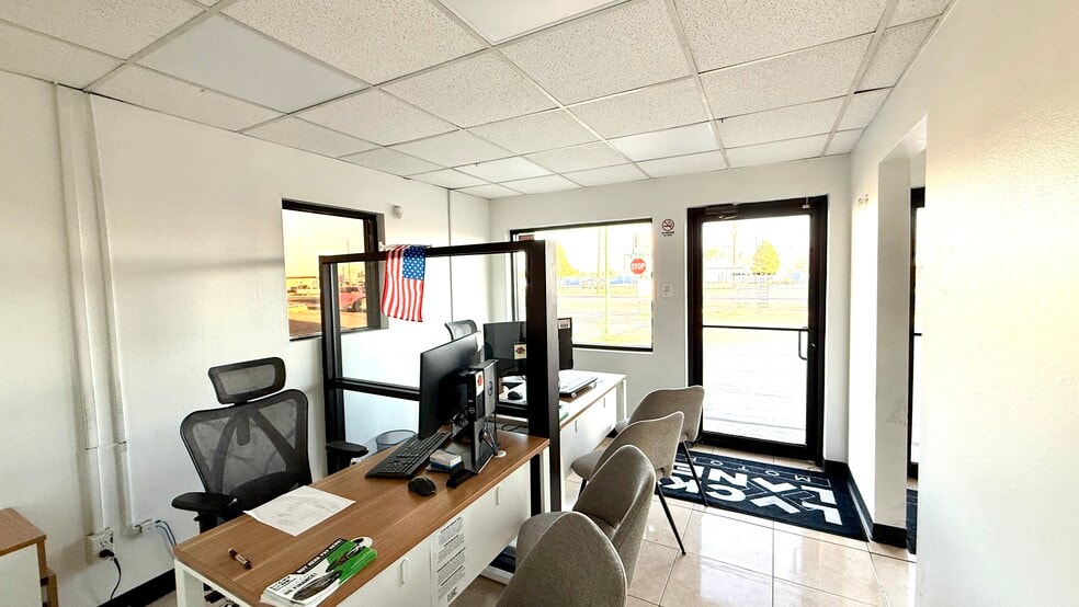 More Photos Of 2800 W Wall St, Midland Auto Dealership For Sale