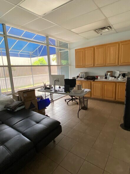 More Photos Of 3801 Artesia Ave, Fullerton Warehouse For Lease