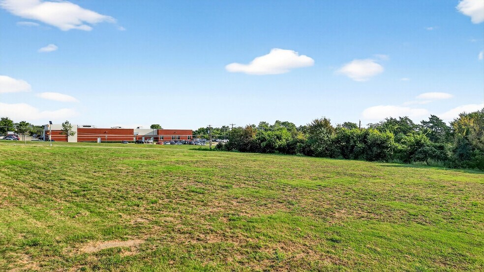 More Photos Of TBD Calais Street, Sherman Land For Sale