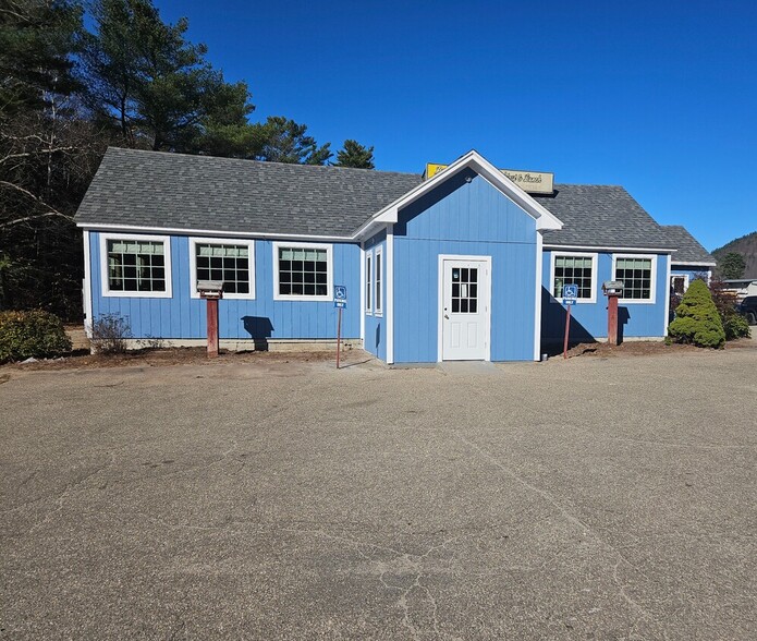 Primary Photo Of 730 Main St, Andover Restaurant For Lease