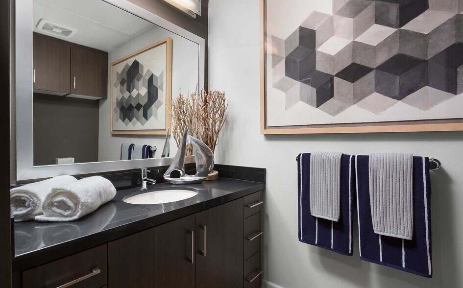 More Photos Of 7400 Center Ave, Huntington Beach Apartments For Lease