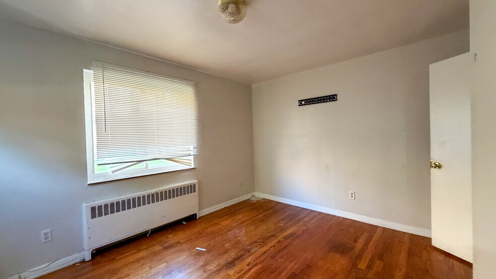 More Photos Of 2894-2898 Harrison Ave, Cincinnati Apartments For Sale