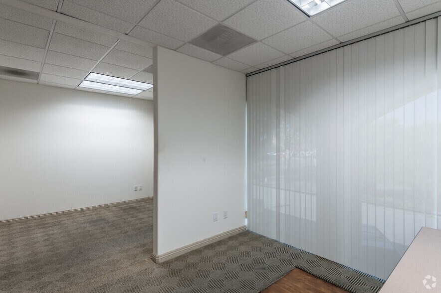 More Photos Of 2999 Westminster Ave, Seal Beach Medical For Sale