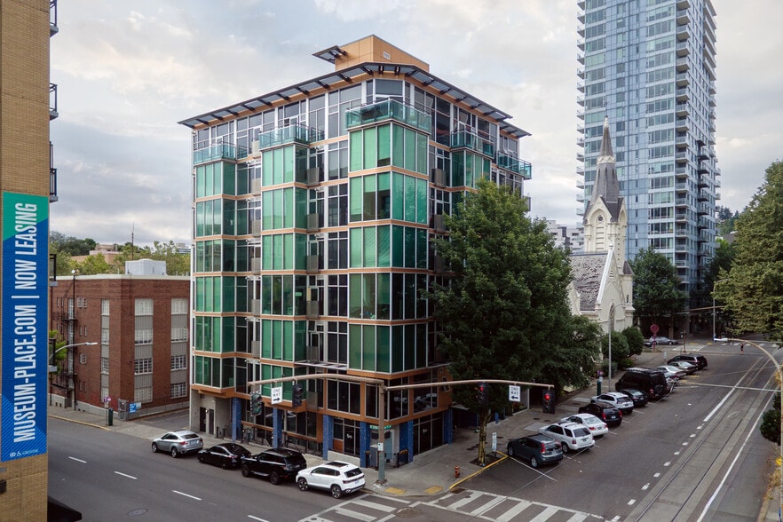 Primary Photo Of 1410 SW 11th Ave, Portland Apartments For Sale