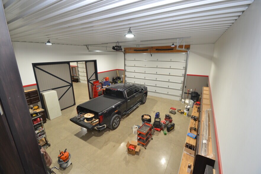More Photos Of 3247 E State Road 28, Tipton Warehouse For Sale