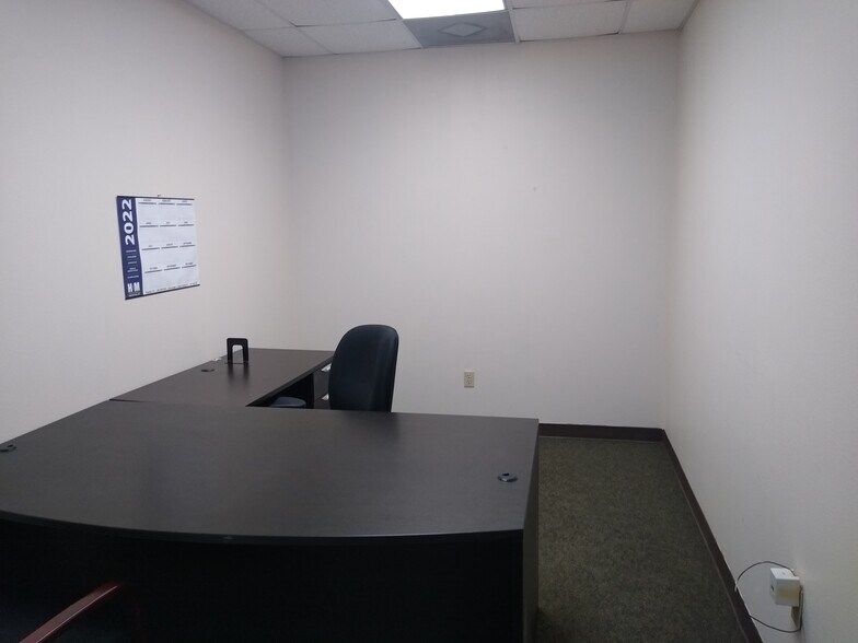 More Photos Of 1959 Saratoga Blvd, Corpus Christi Warehouse For Sale