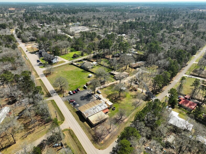 More Photos Of 17163 Rabon Chapel Rd, Montgomery Service For Sale