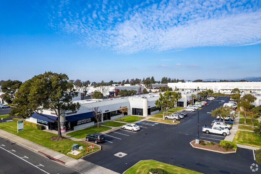 More Photos Of 2835-2851 Whipple Rd, Union City Warehouse For Lease