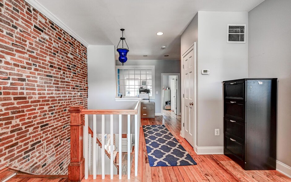 More Photos Of 1437 E Fort Ave, Baltimore Office Residential For Sale