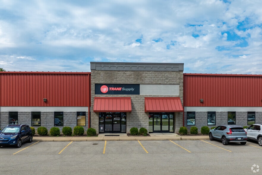 More Photos Of 102 Four Coins Drive Ext, Canonsburg Flex For Lease