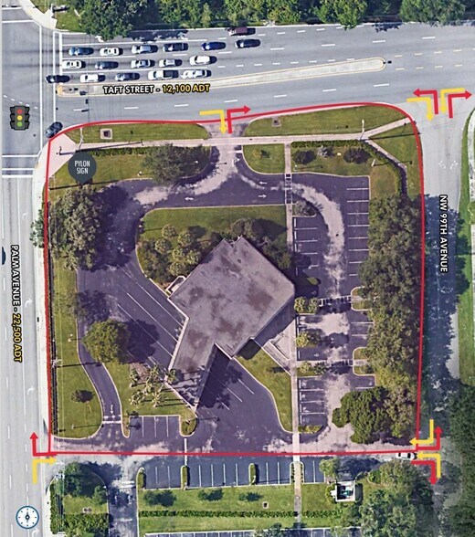 More Photos Of 10000 Taft St, Pembroke Pines Bank For Lease