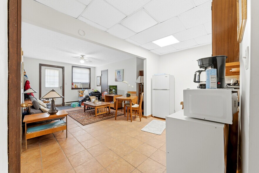 More Photos Of 320 Watts St, Morgantown Apartments For Sale