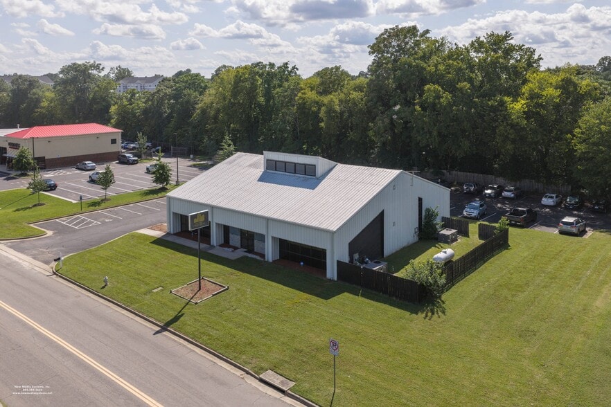 More Photos Of 7495 Old Hickory Dr, Mechanicsville Flex For Lease