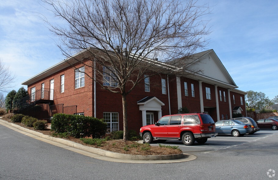 More Photos Of 1500 Oglethorpe Ave, Athens Medical For Lease