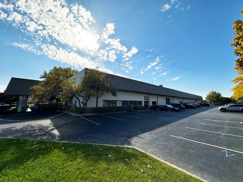 More Photos Of 2900 Skokie Hwy, North Chicago Warehouse For Lease