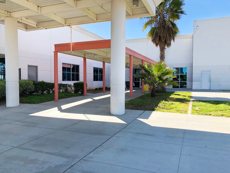 More Photos Of 2050 Trumble Rd, Romoland Industrial For Sale