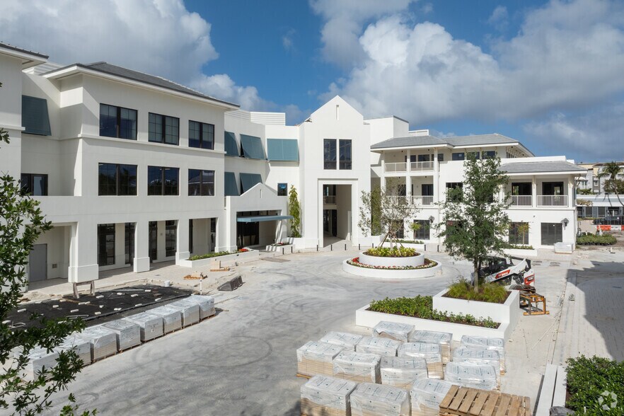 More Photos Of 25 SW 1st Ave, Delray Beach Coworking Space