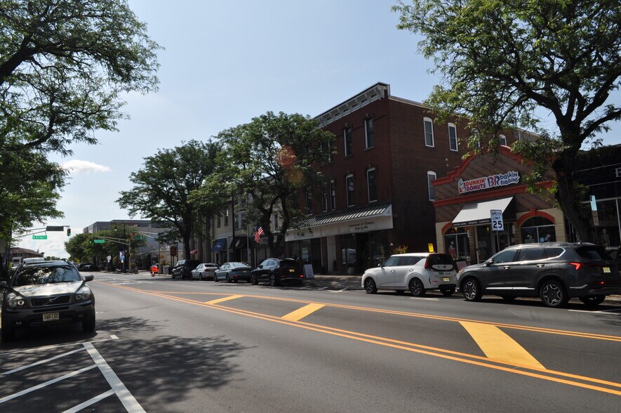 More Photos Of 19 W Main St, Somerville Storefront For Sale