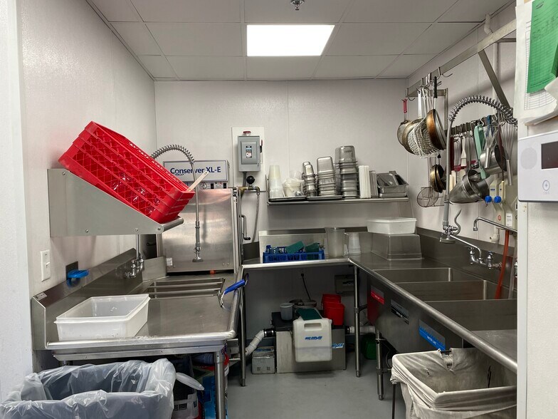 More Photos Of 225 Weybosset St, Providence Multifamily For Sale