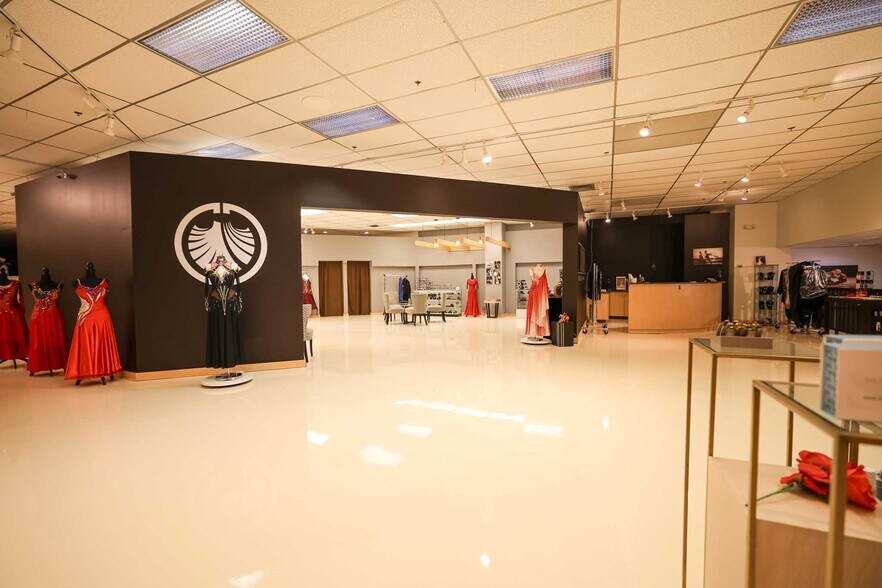 More Photos Of 2470 US Highway 1, Lawrenceville Freestanding For Lease