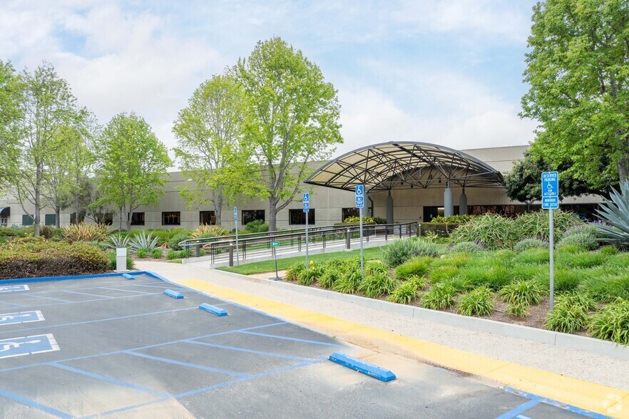 More Photos Of 71 S Los Carneros Rd, Goleta Research And Development For Lease