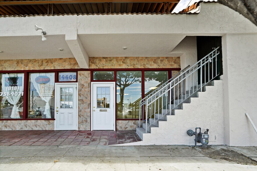 More Photos Of 14406-14410 Ventura Blvd, Sherman Oaks Storefront Retail Office For Lease
