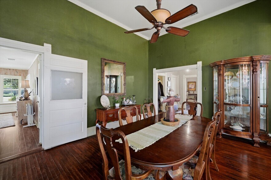 More Photos Of 202 E Main St, Celina Flex For Sale
