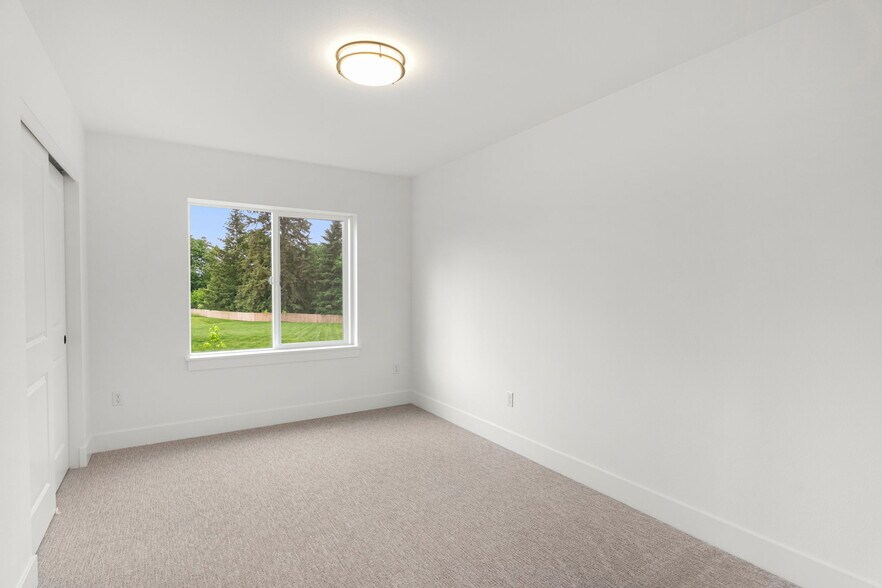 More Photos Of , Oregon City Specialty For Sale